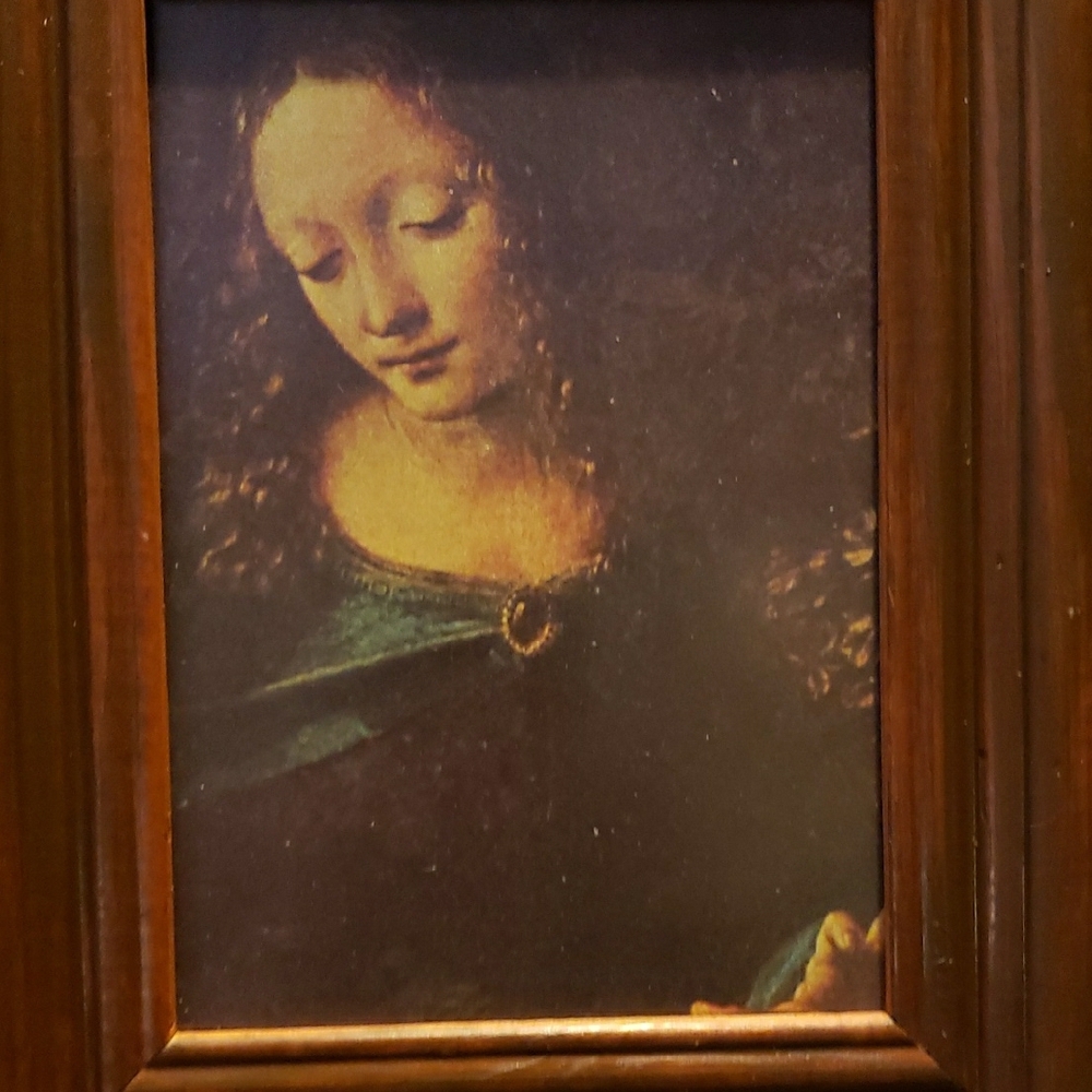 Leonardo da Vinci's Reproduction painting "The Virgin of the Rocks"